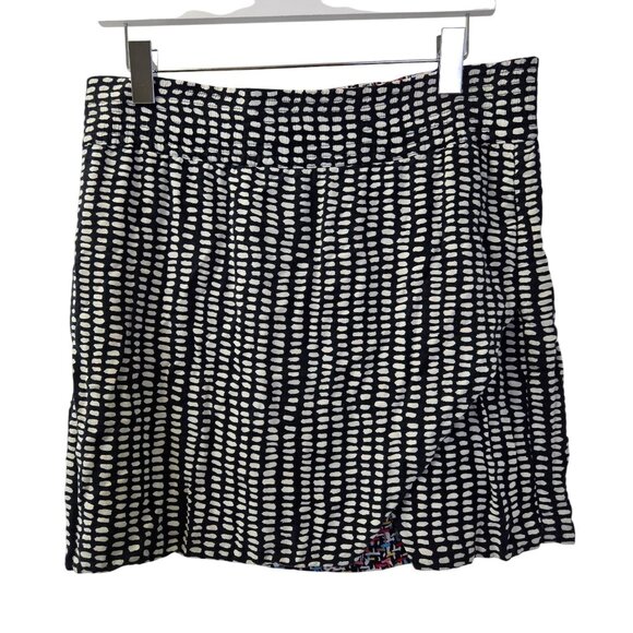 Cabi 100% Viscose Reversible Faux Wrap Graphic Print Mini Skirt Size Large (est) - Picture 3 of 8